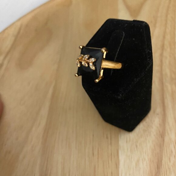 ANNA WEDDING ENGAGEDMENT RING SIZE 9 - Picture 6 of 6